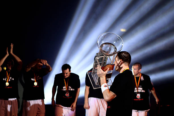 根据联盟过 根据联盟过