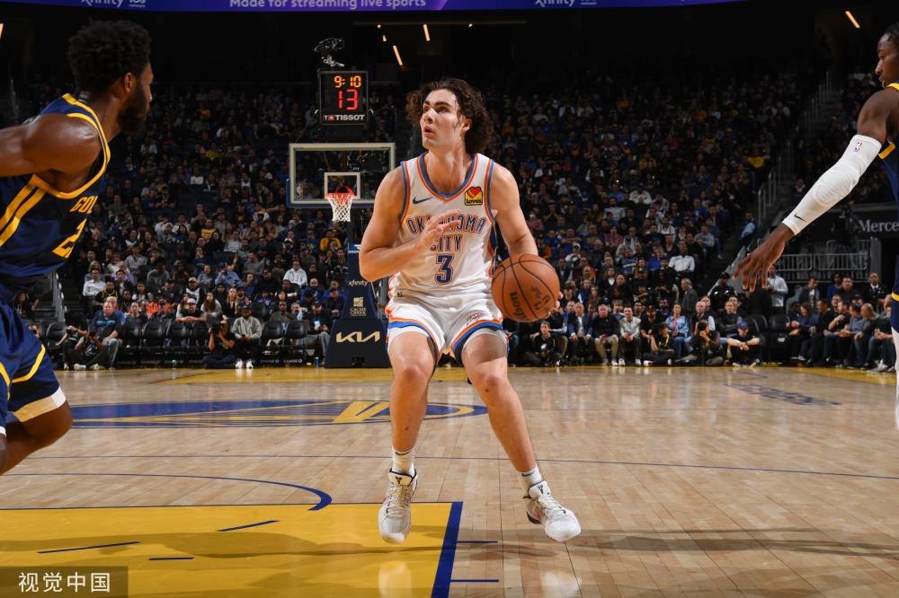 话题推上了 话题推上了